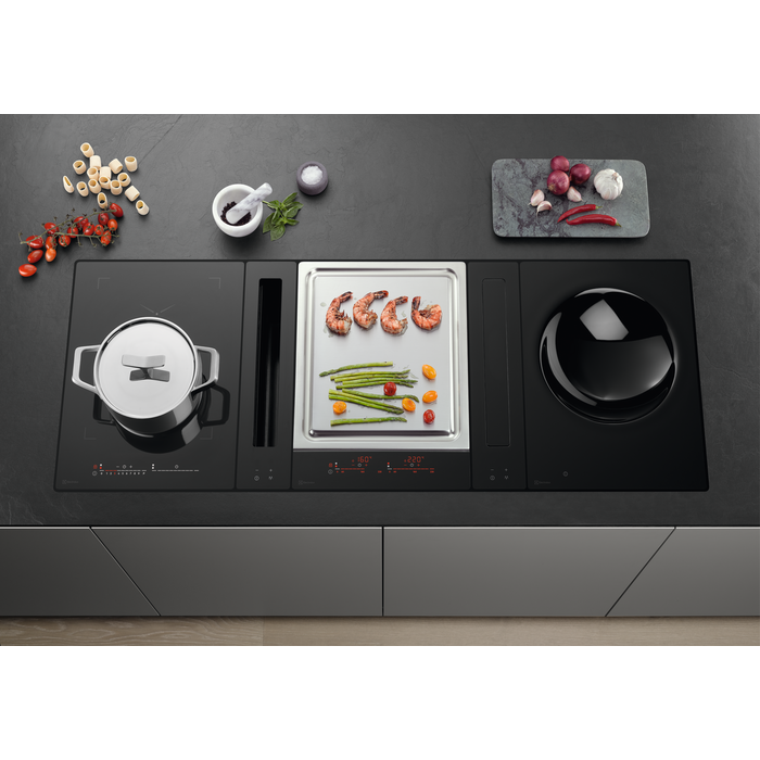 Electrolux - Plan de cuisson à induction - WOK38TSILO